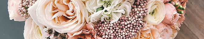 заказывайте цветы в местном магазине в Лабинске от Гранд-Флора